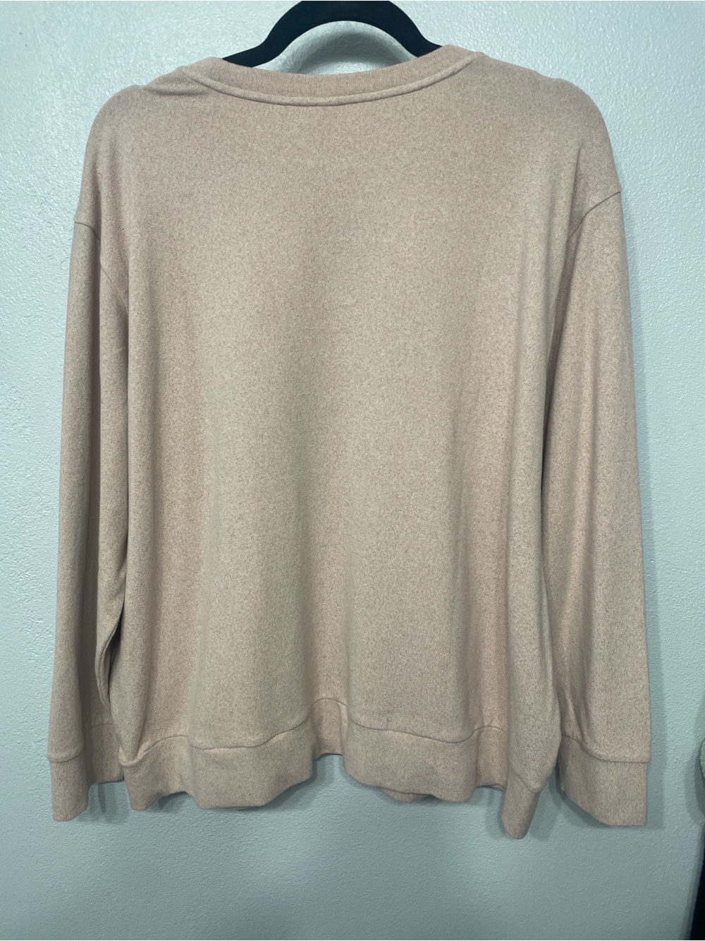 Uniqlo Pink Blush Crew Neck Sweater XL ๐ - Picture 4 of 10
